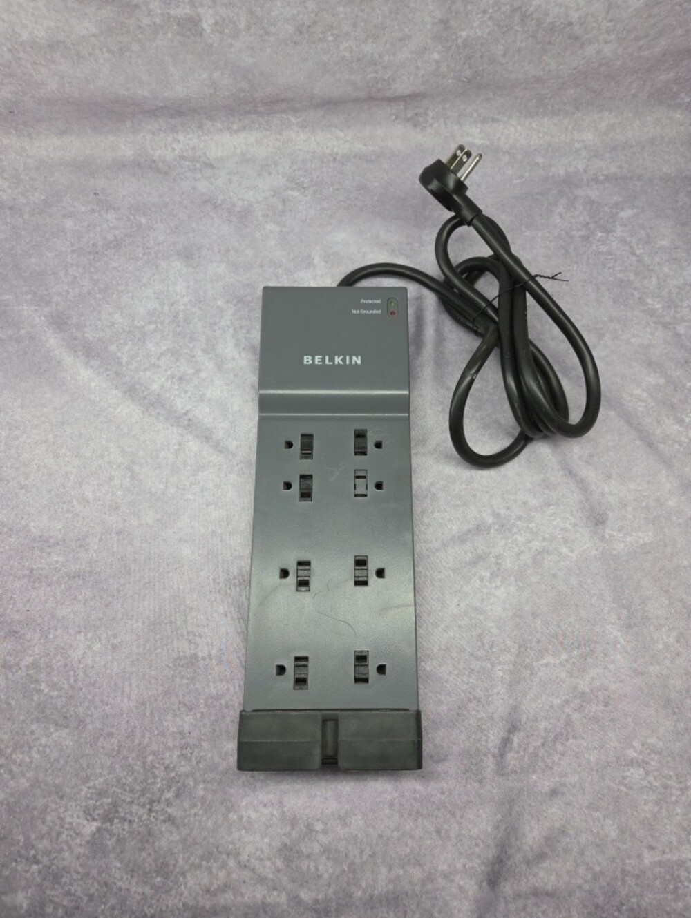 Belkin BE112230-08 Outlet Surge Protector Power Strip 120V 15A 1800W